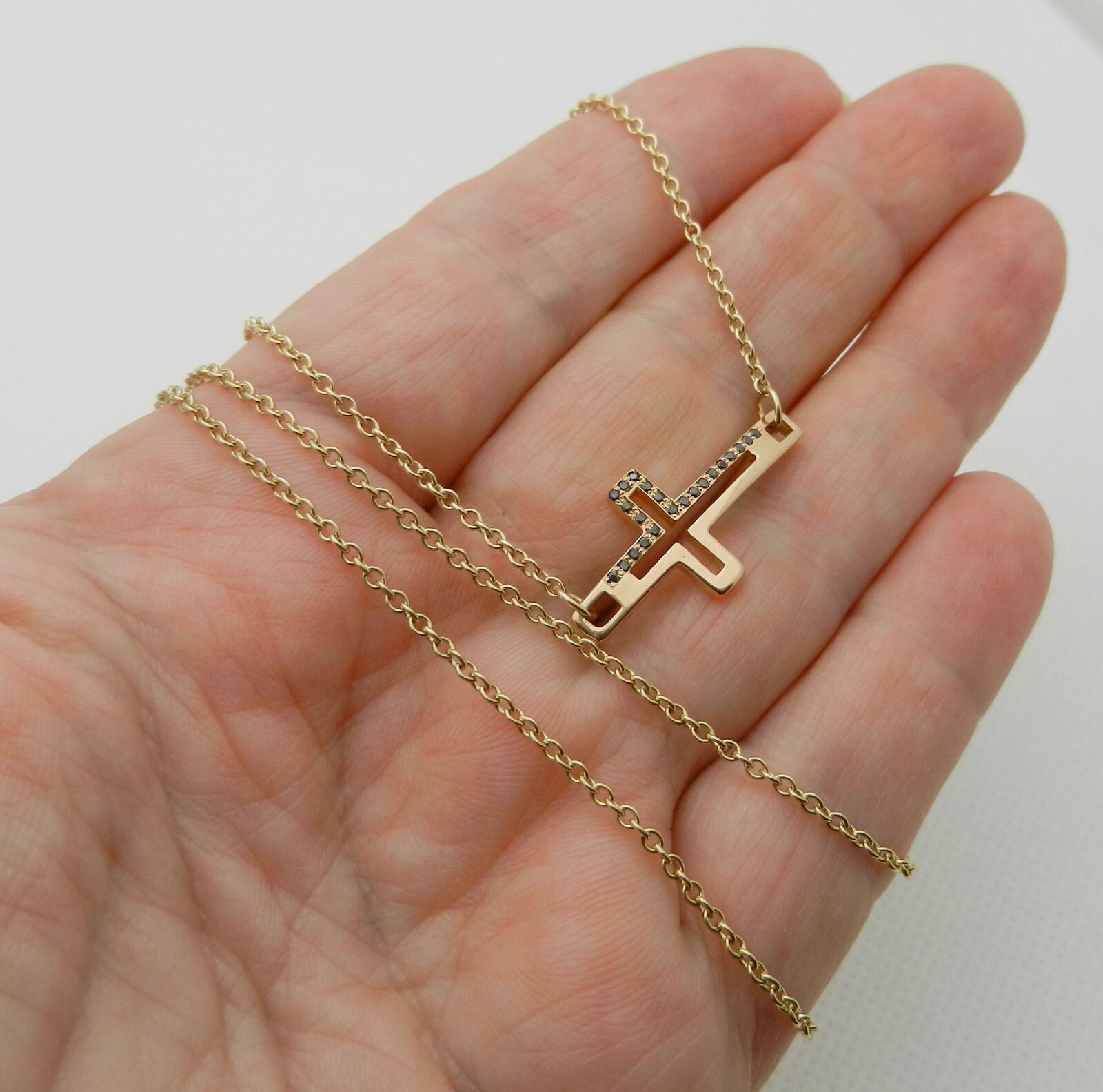 Unique Design Skeleton CROSS with Chain Necklace 22″ long 5.3 gram of 14k Gold