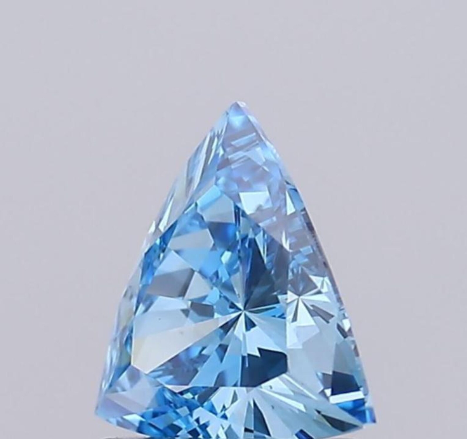CERTIFIED 7.27 Ct Natural blue trillion Diamond LOOSE VVs/ 12.6 mm