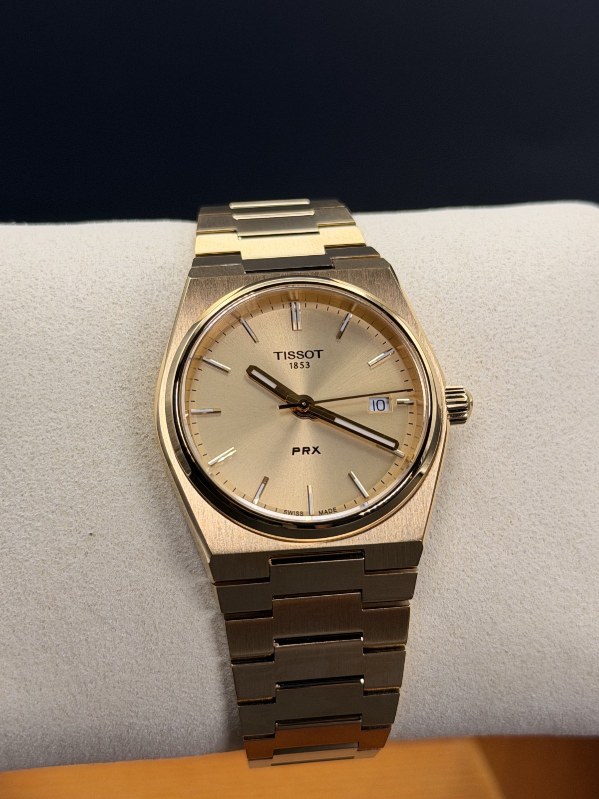 TISSOT PRX QUARTZ 35MM CHAMPAGNE DIAL UNISEX WATCH T137.210.33.021.00