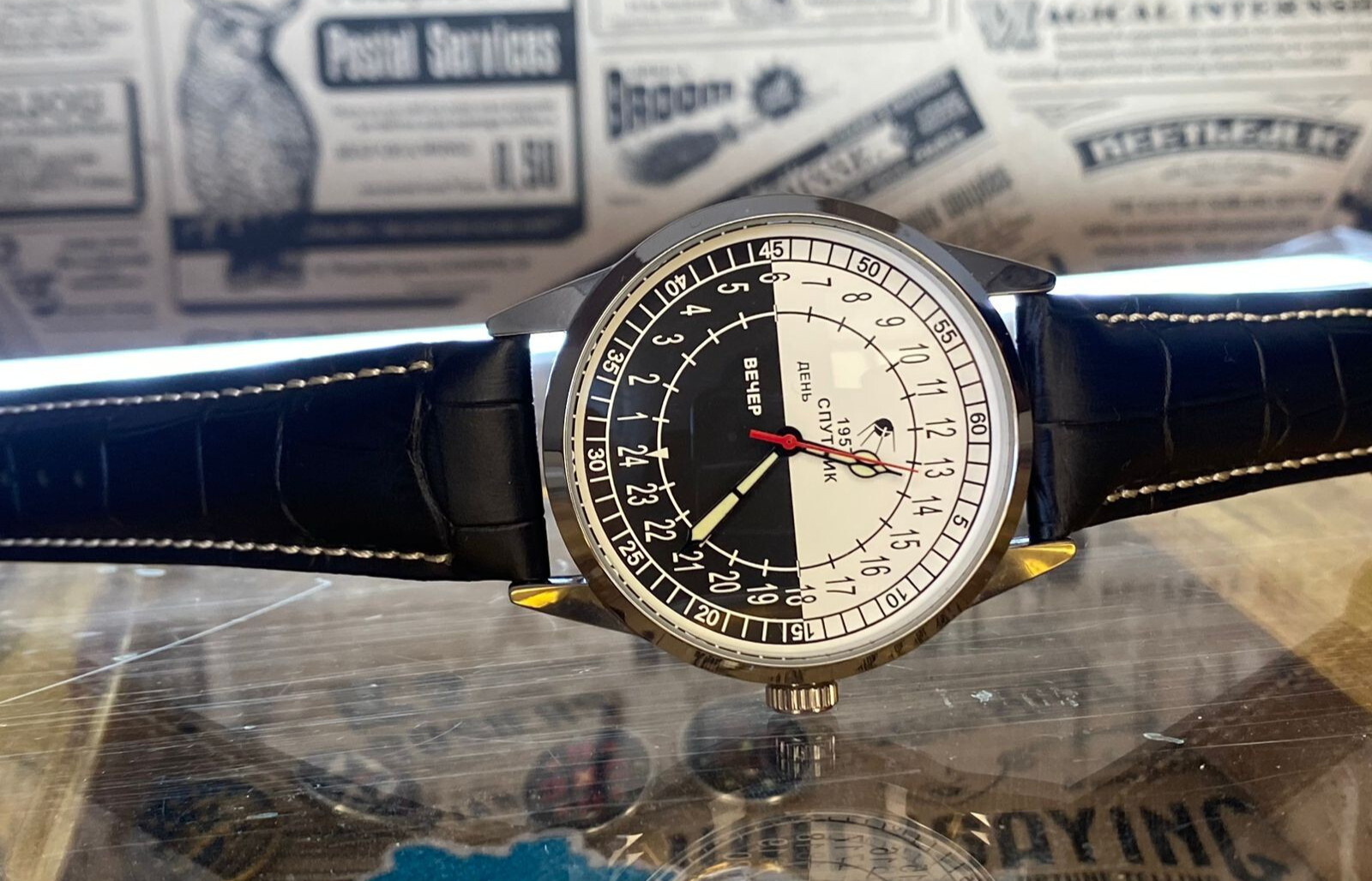 Vintage Watch Raketa 24h Sputnik Mechanical Wrist Men’s Russian Soviet USSR Day