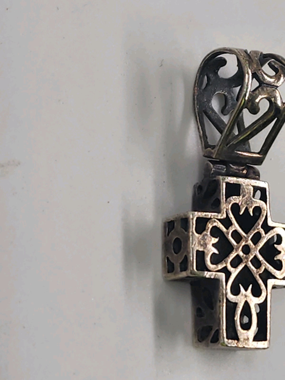 Vintage 3D Hinged Cross Pendant with Heart Pattern