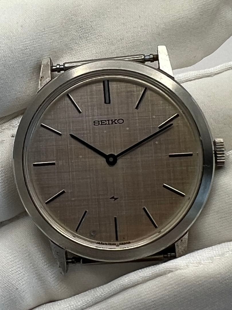 SEIKO Chariot 2220-0180 Manual Winding Vintage