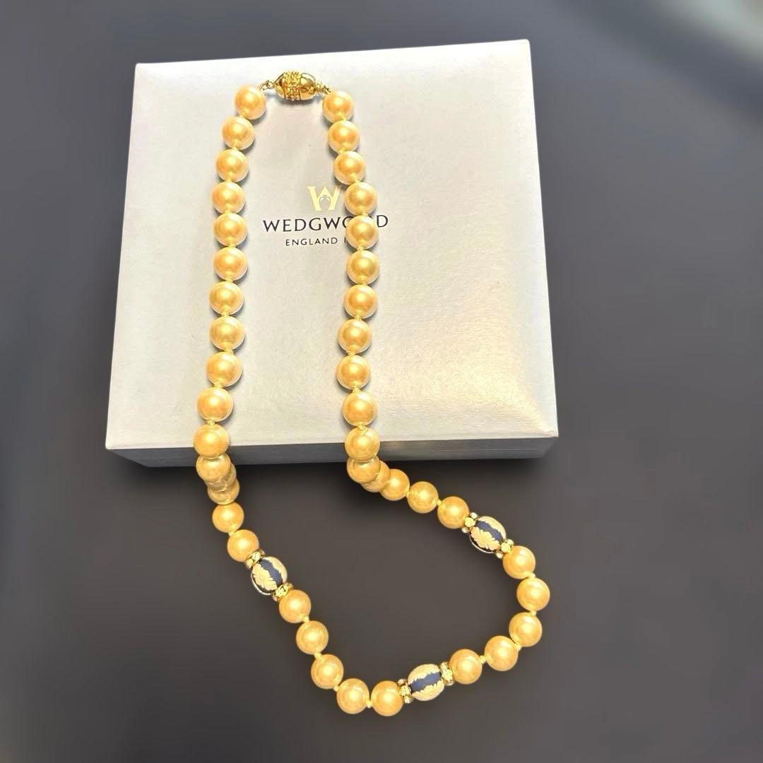 Pearl Necklace Jasper Used Not specified
