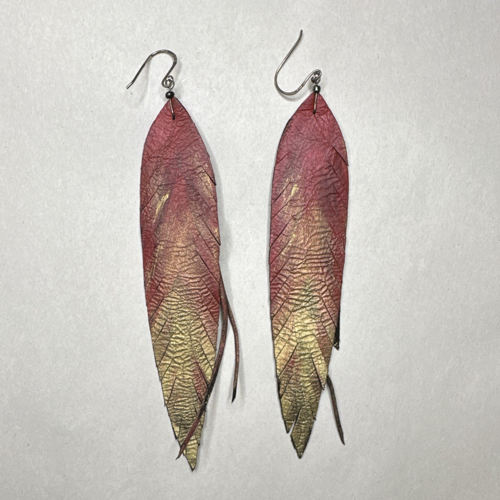 Feather Dangle Drop Earrings Multicolor Hook Closure No Stone Lobe