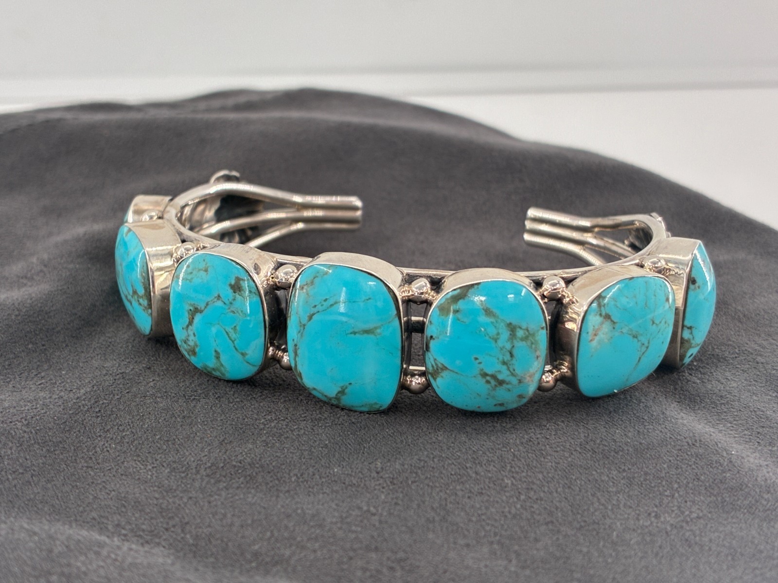 Chaco Canyon Kingman Turquoise 7 Stone Cuff Sterling Silver Bracelet Size 6.25in
