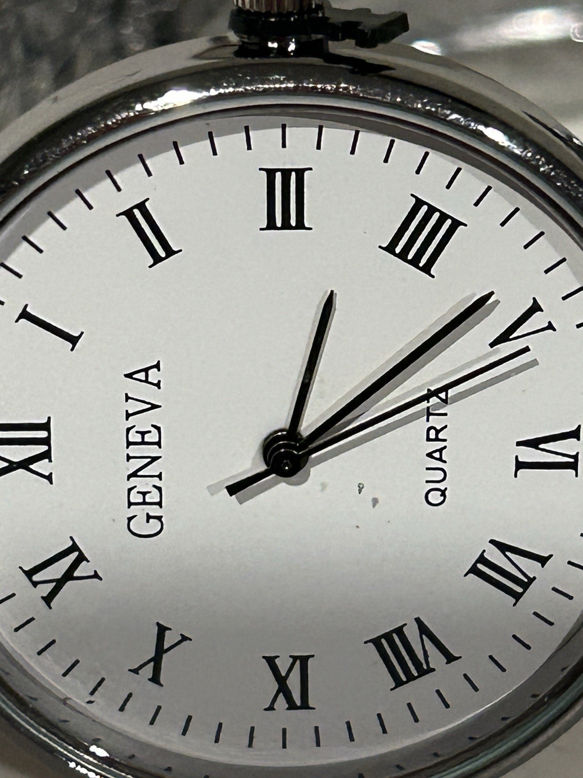 Geneva Wrist Watch Very Light Weight Fresh Battery Free Shipping