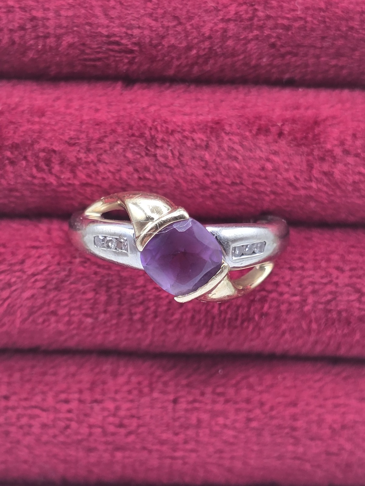 ​Solid 10K Two Tone Gold Amethyst Cushion Cut Diamond Accent Ring Size 5 2.60g