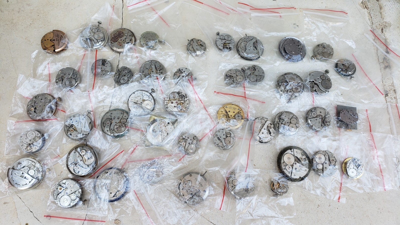 Antique Vintage Automatic Manual Wind Mixed Watch Movements- Lot Of 44 Movement