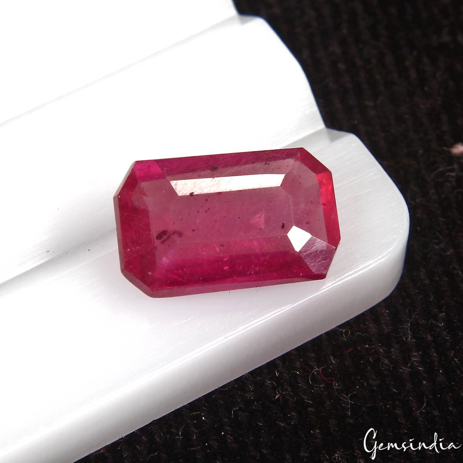 Natural Red Ruby Octagon Cut 4.60 Ct Certified Loose Gemstone Mozambique IGLI