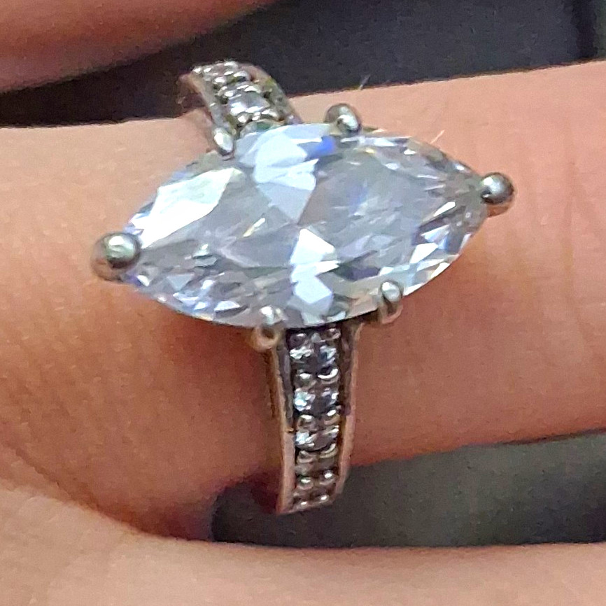 925 Sterling Silver Marquise White Cubic Zirconia Prong Ring Size 7 Signed
