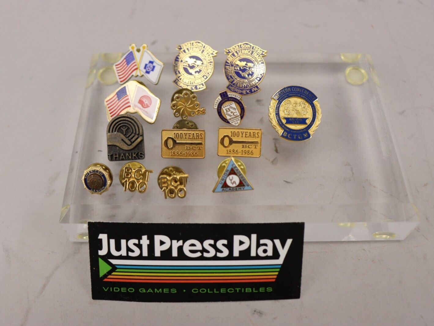 Lot of 14 Vtg Union Pins + Label BCT Bakery Hershey Tobacco Legion United Way