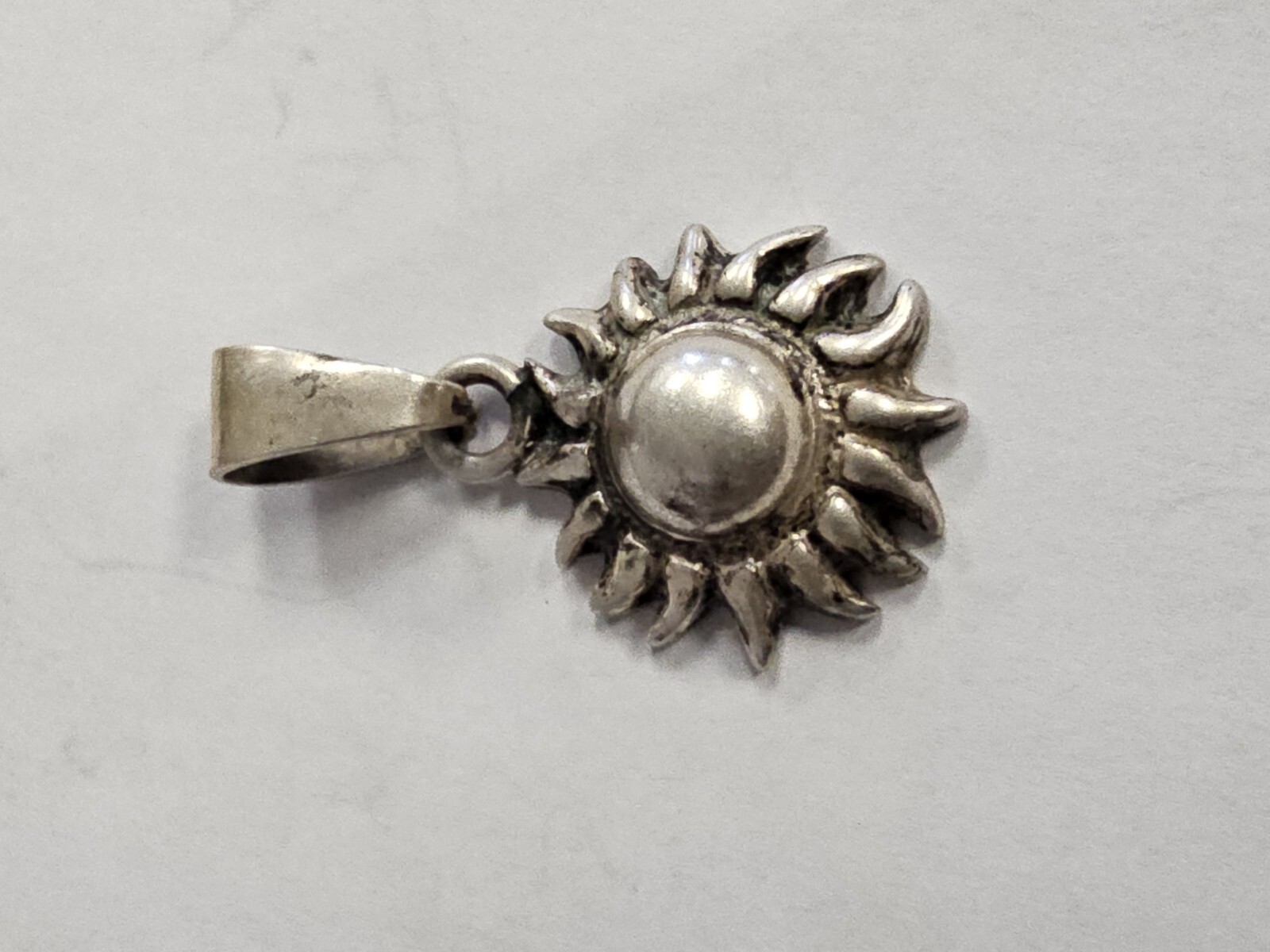 925 Sterling Silver Retro Charm Pendant Southwest Tribal Native 1″ Long 7.7 Gram
