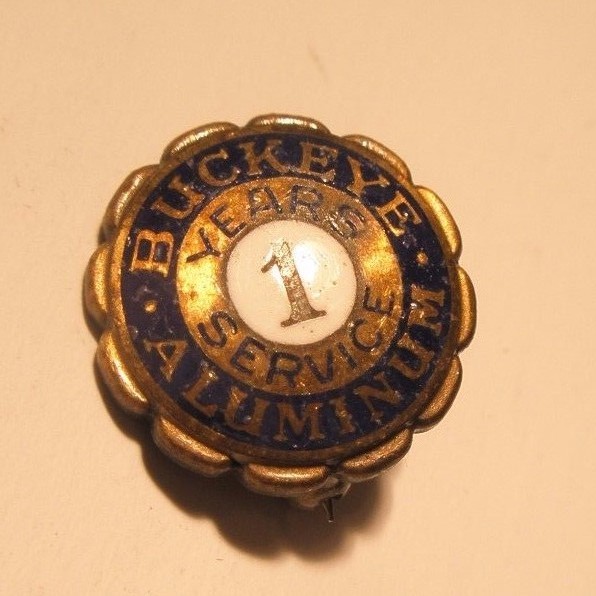 Buckeye Aluminum 1 Year Service Vintage Lapel Pin m104