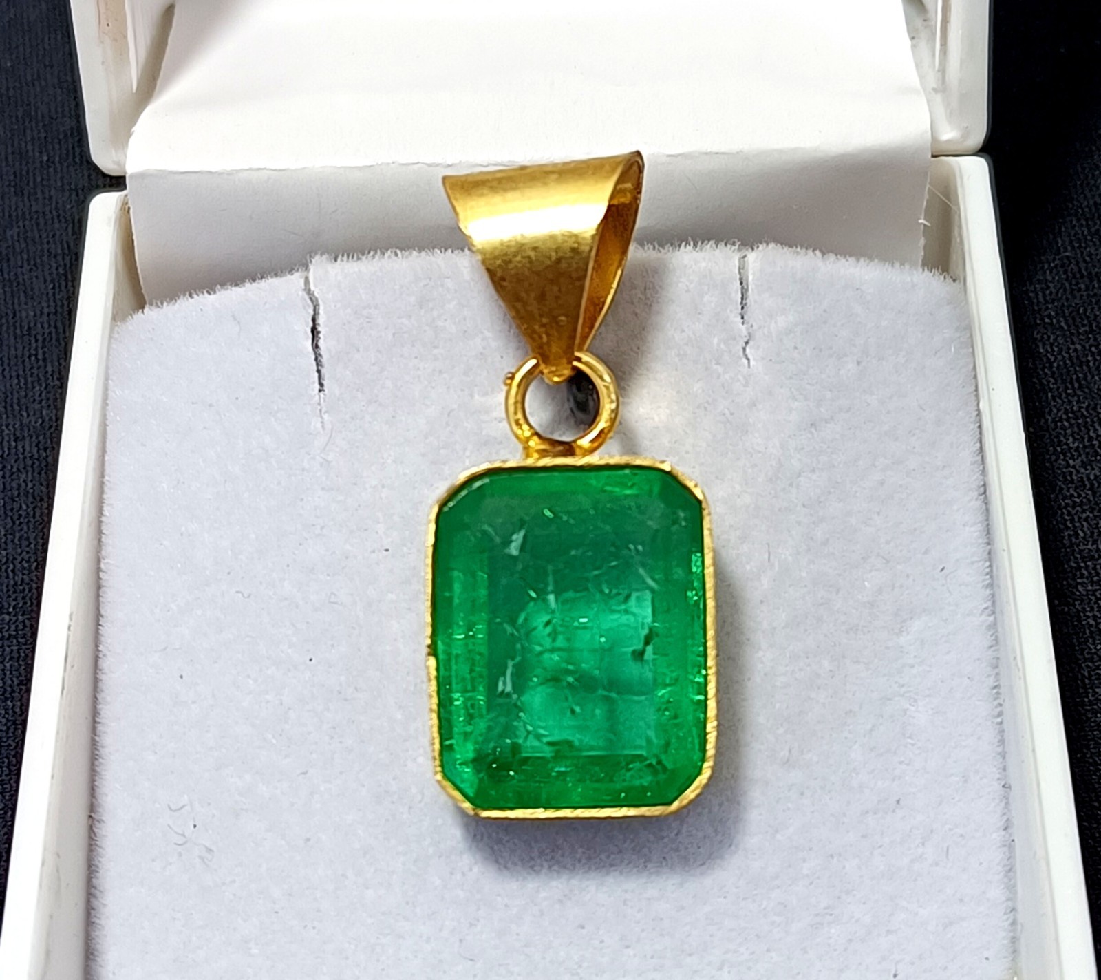 19.70 Ct Certified Natural Green Emerald Pendant In Gold Plated – Flawless Gem