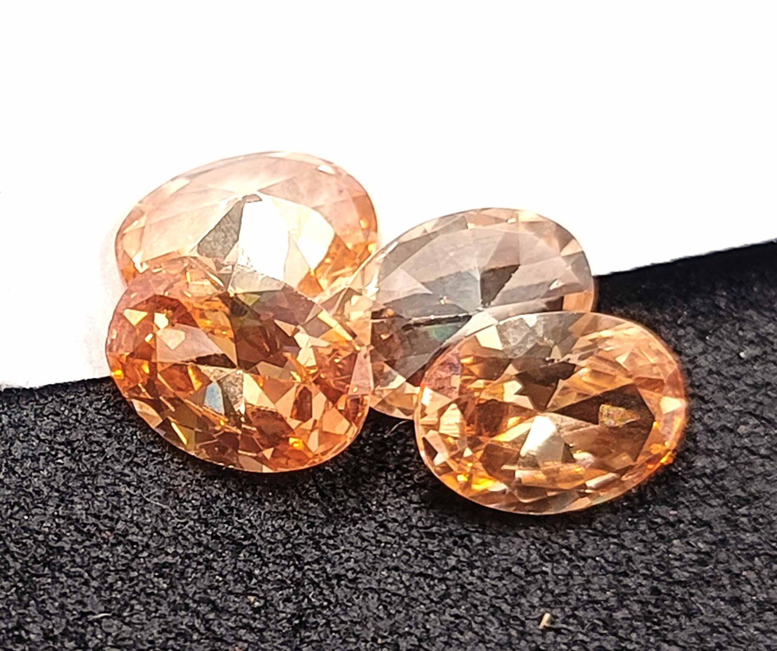 4 Pcs AAA Grade Natural Ceylon Padparadscha Sapphire 7x5mm Oval Cut Gemstone AKQ