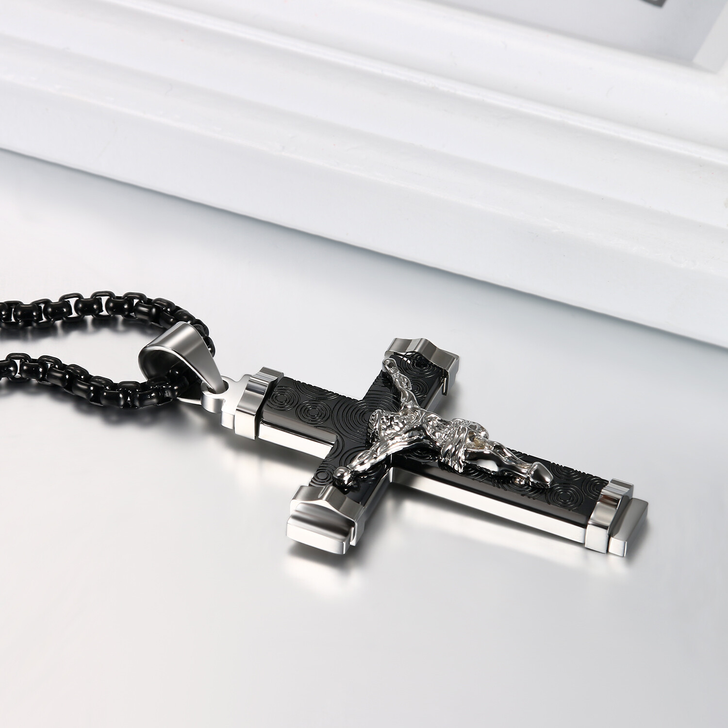 Men’s Silver Plated Christ Jesus Cross Crucifix Stainless Steel Pendant Necklace