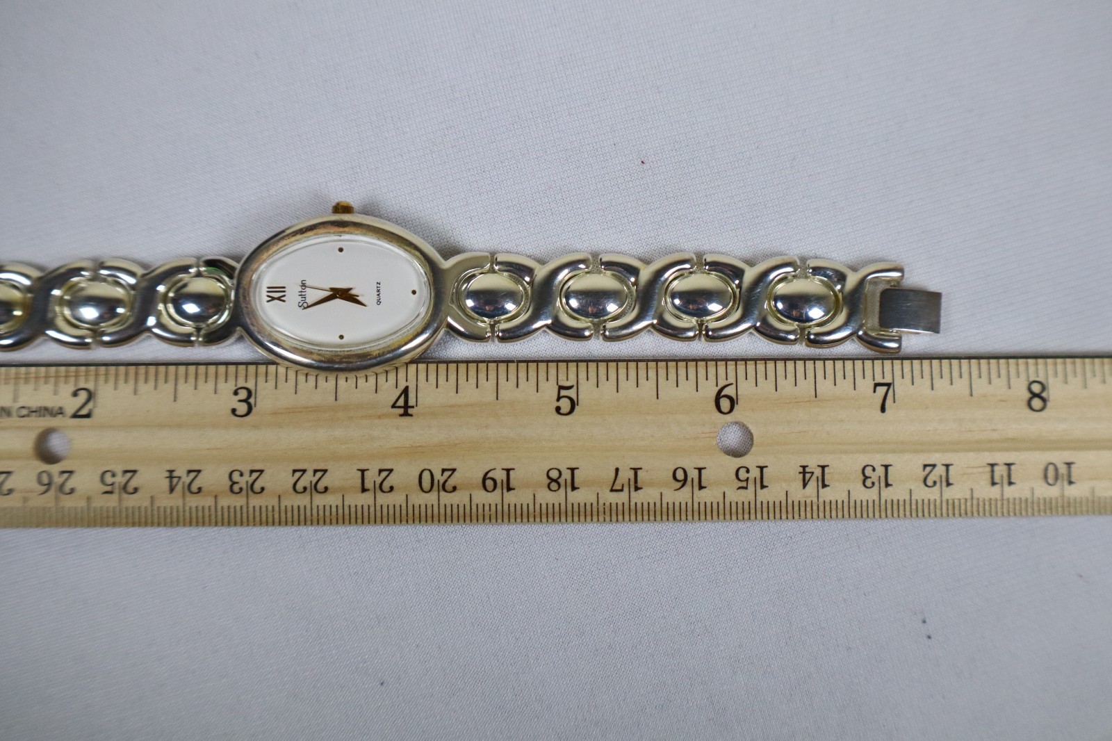 Sutton Quartz Watch Silver Tone Oval Face NIB Needs New Batt. ONE YEAR WARRANTY