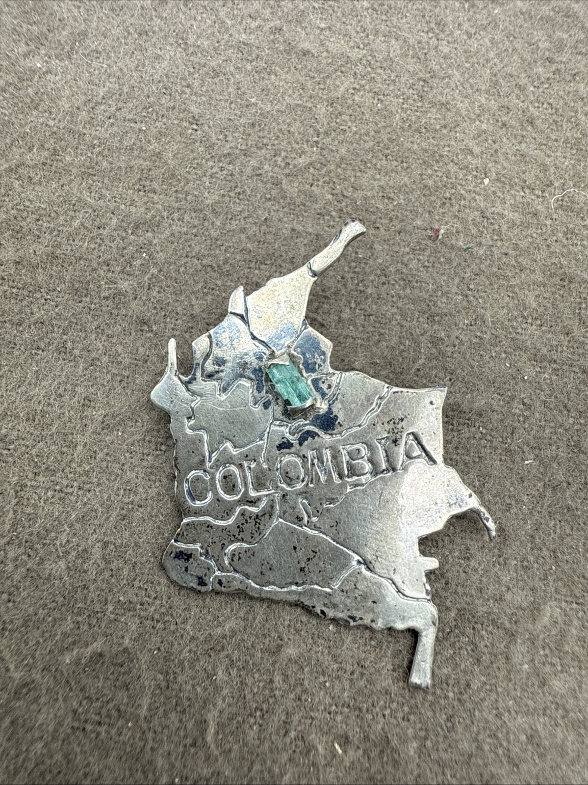 Vintage .900 Sterling Silver and Green Stone Colombia Brooch/Pin