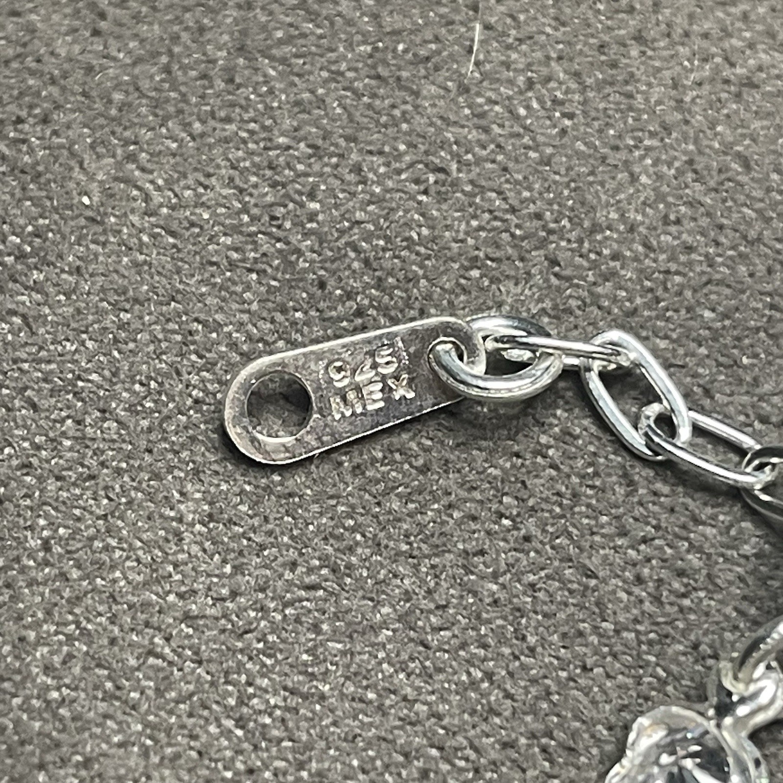 925 Sterling Silver Linked Hearts Bracelet – Adjustable 7.5-8.5in