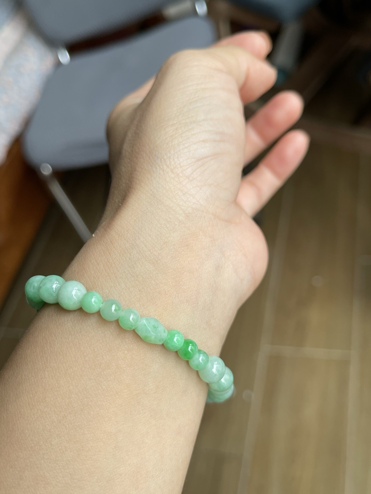 Natural Type A Burmese Jadeite Bracelet 15cm Apple Green 7.4-7.6mm Round Beads