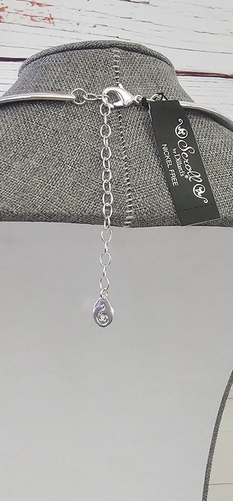 Scroll By Dillard’s NWT Silver tone Nickel Free Adjustable Collar Necklace