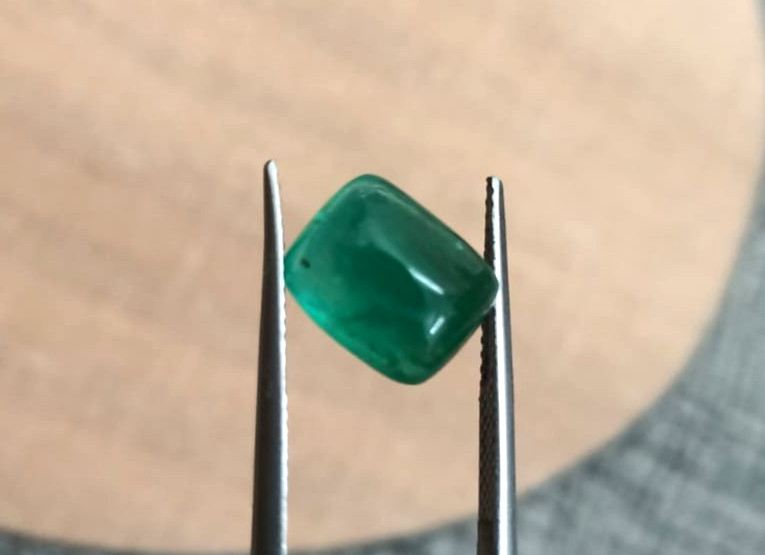Natural Emerald Cushion 8.5×10.5 Cabochon Loose Gemstone Polished for Jewelry