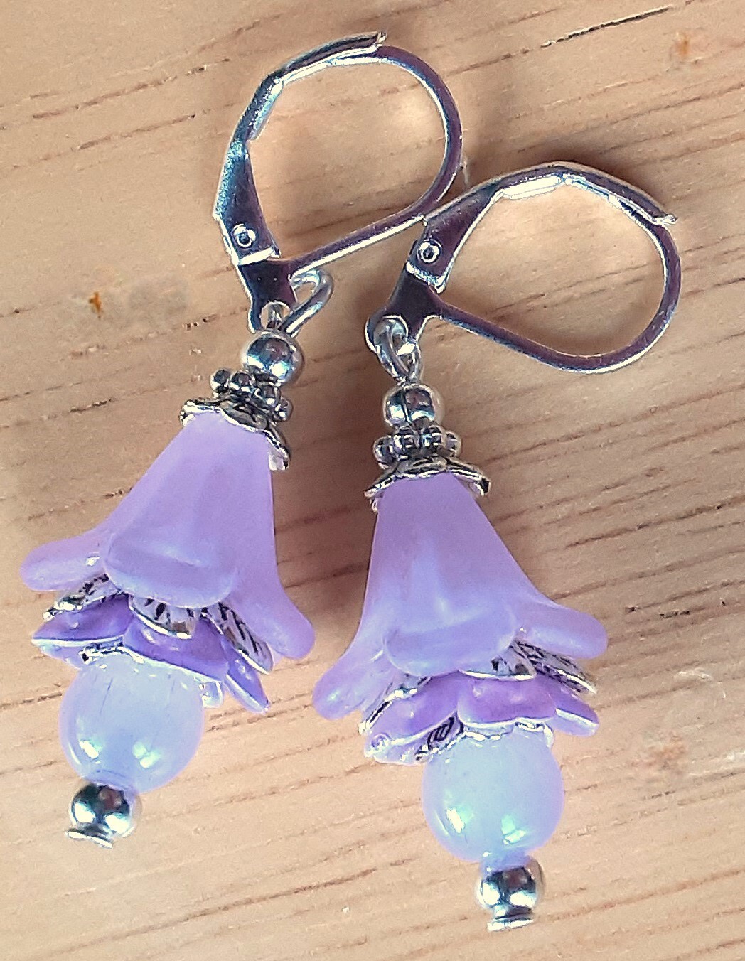 LAVENDER Jadeite Acrylic FLOWER Crystal earring SP LEVER BACK XX