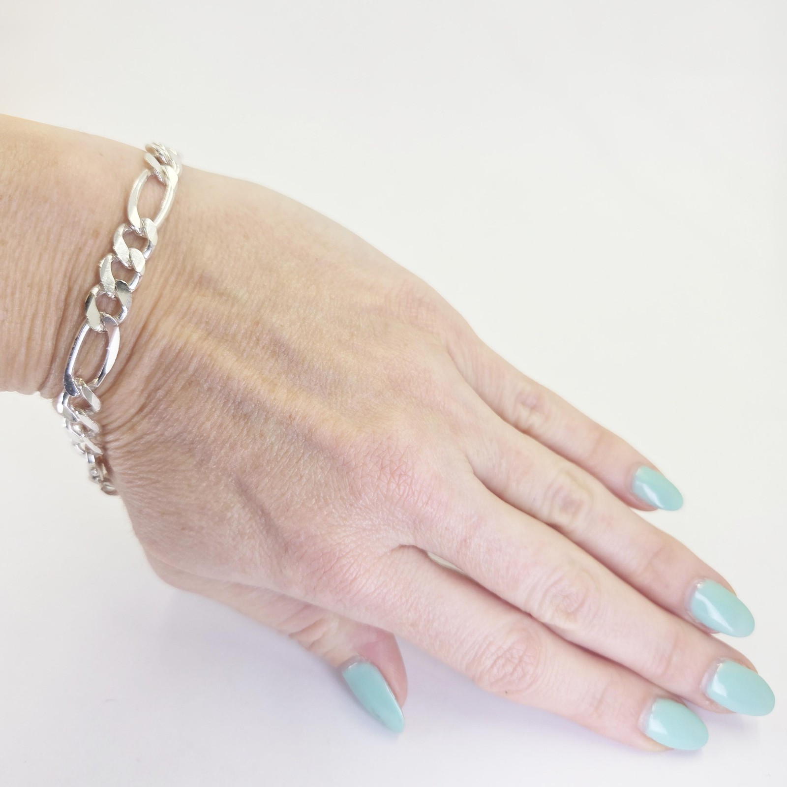Sterling Silver 7.6mm Figaro Link Bracelet