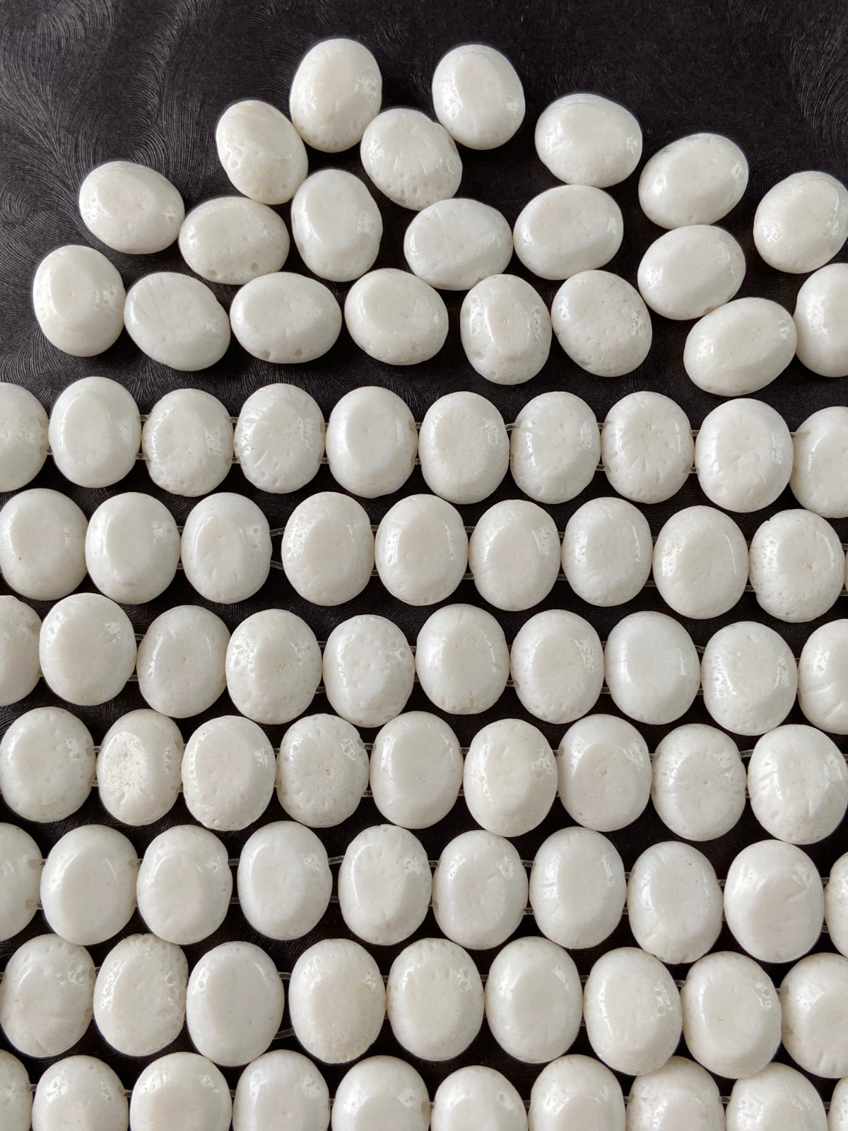149 White Sponge Coral Puffed Oval Double Drilled 2-Hole 12x15mm Gemstone Beads