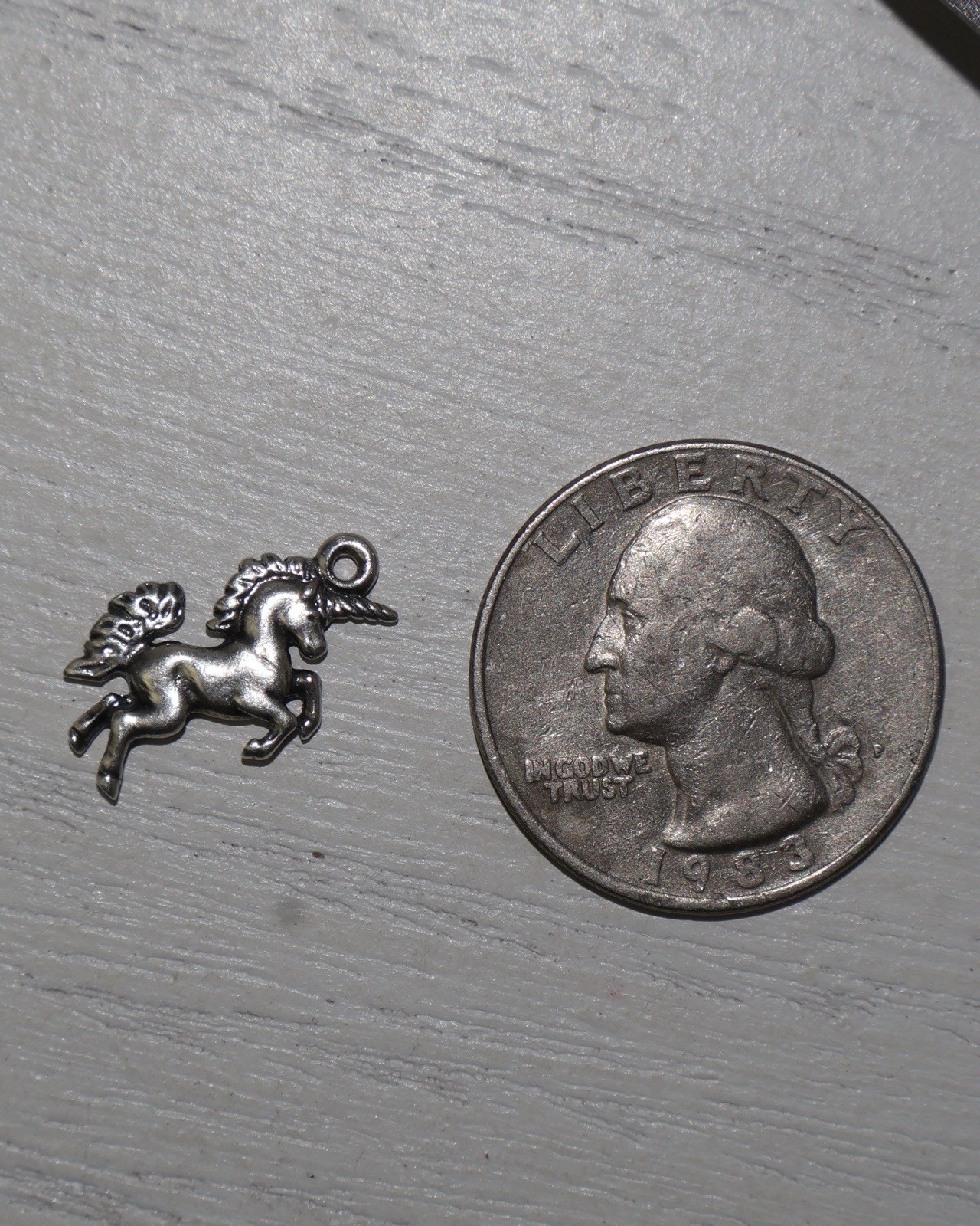 Retired James Avery 925 Unicorn Charm 1.2G / 0.7in