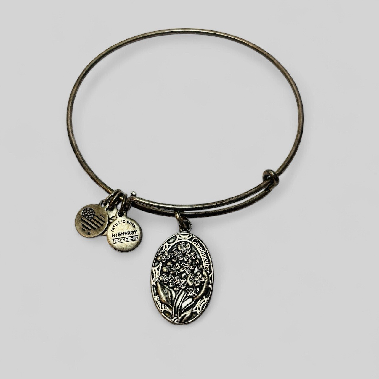 Alex and Ani Silver Tone Grandmother Adjustable Bracelet 7-9 in – .39