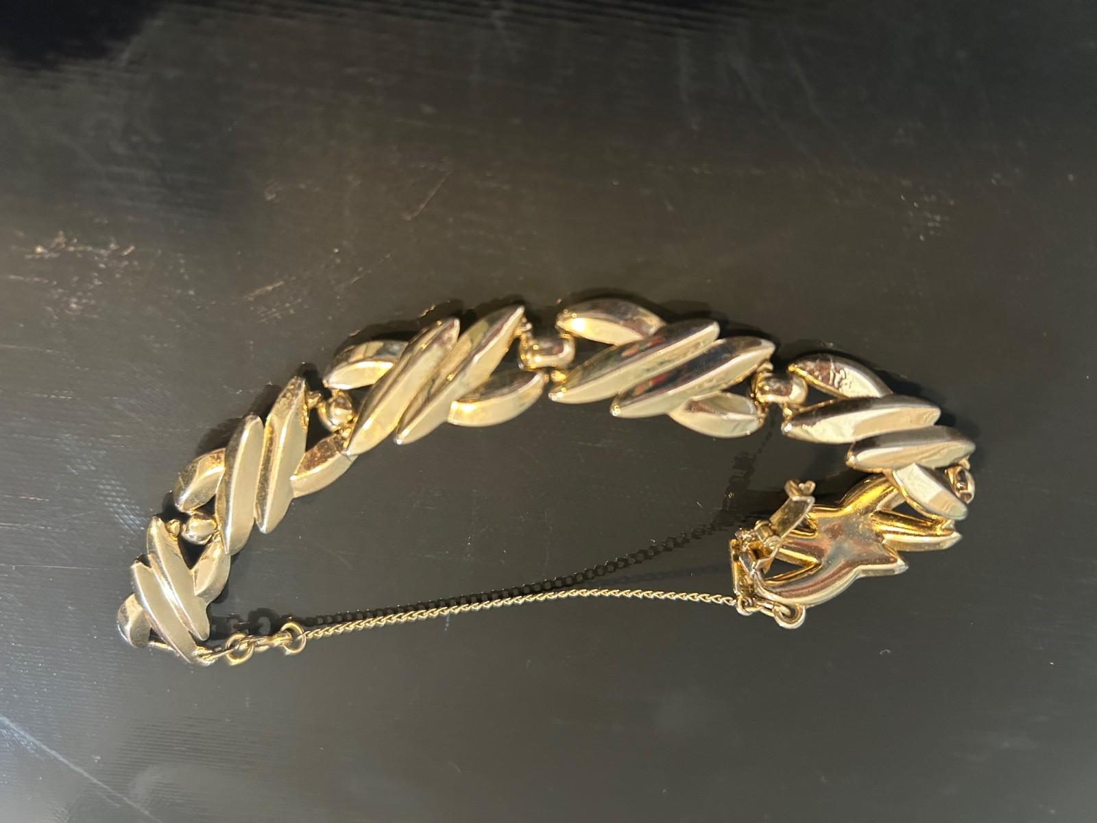 Vintage Monet Gold Tone Leaf Link Bracelet Signed w/ safety chain
