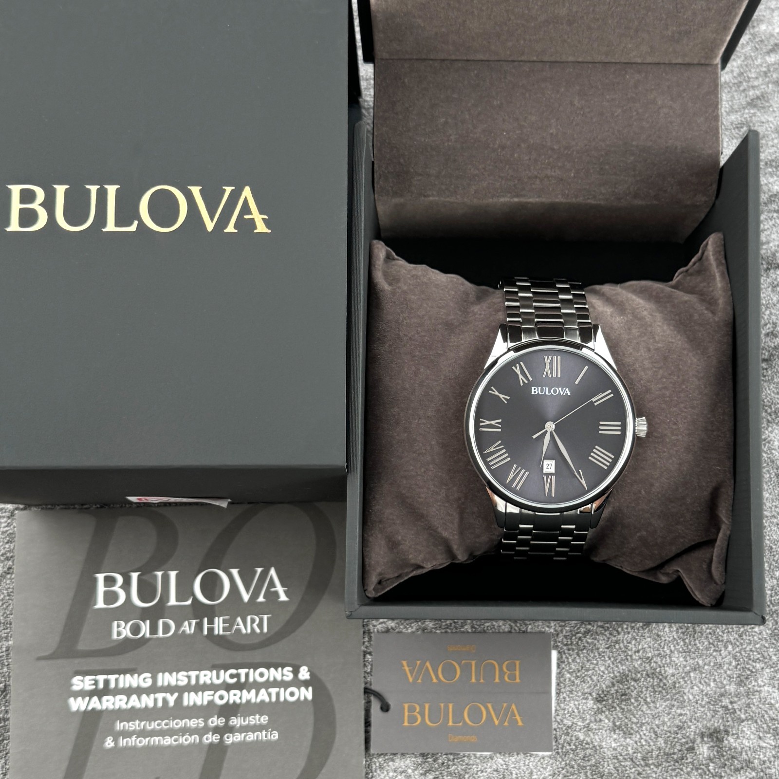 Bulova Classic Collection men Stainless Steel watch Gray Dial Men’s Watch 96B261