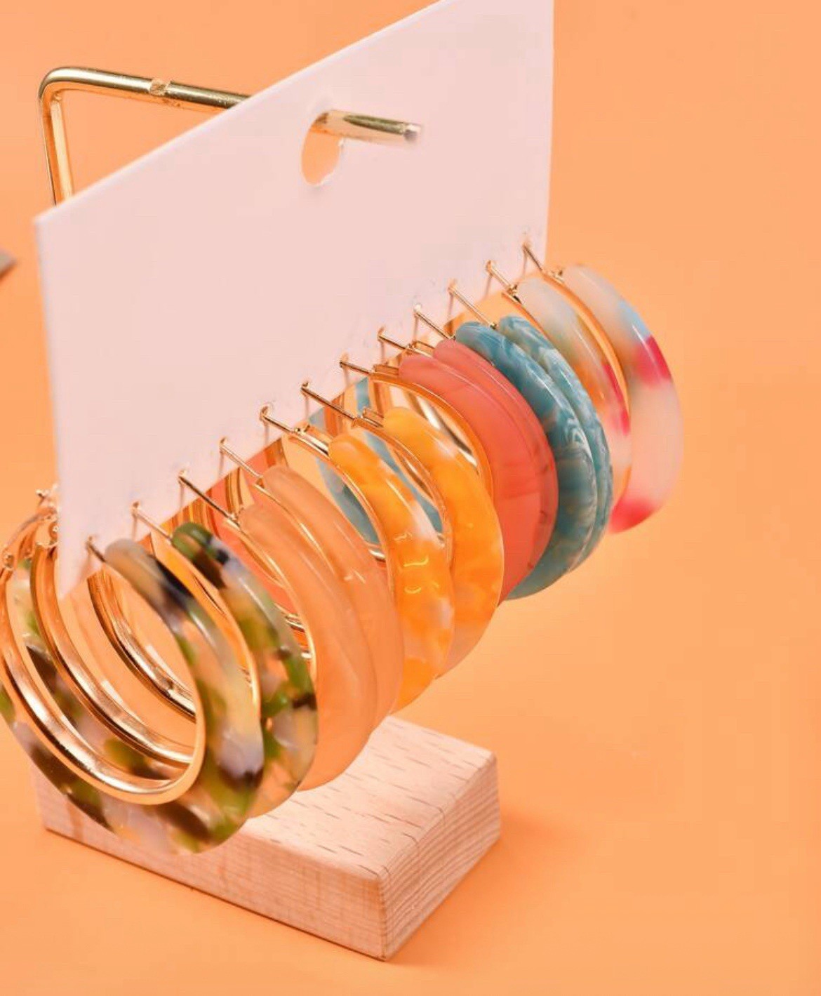 Multi Color Round Hoop Earrings Set Green Gold Pink Yellow Blue Acrylic Resin