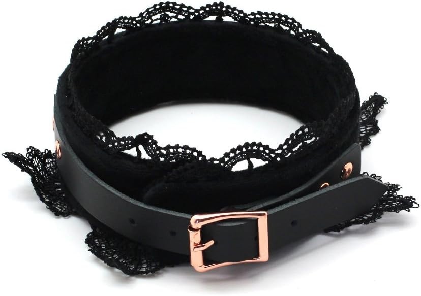 Versatile Faux Leather Choker and Leash Set – Perfect for Cosplay & Gifts
