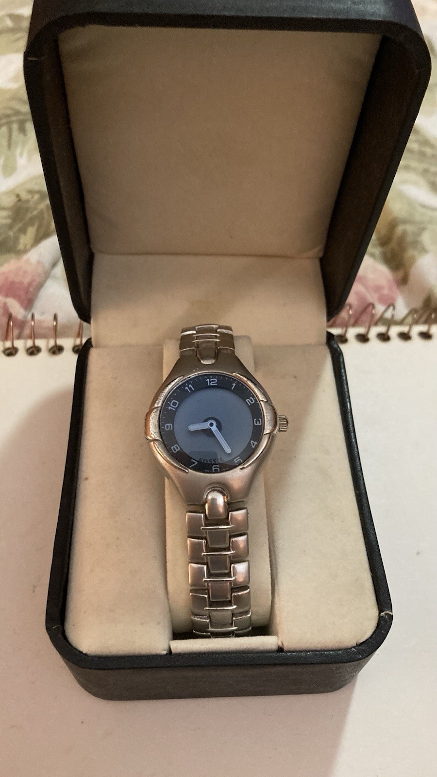 Ladies Fossil Sports Line YR2000 Wristwatch, New In Original Box
