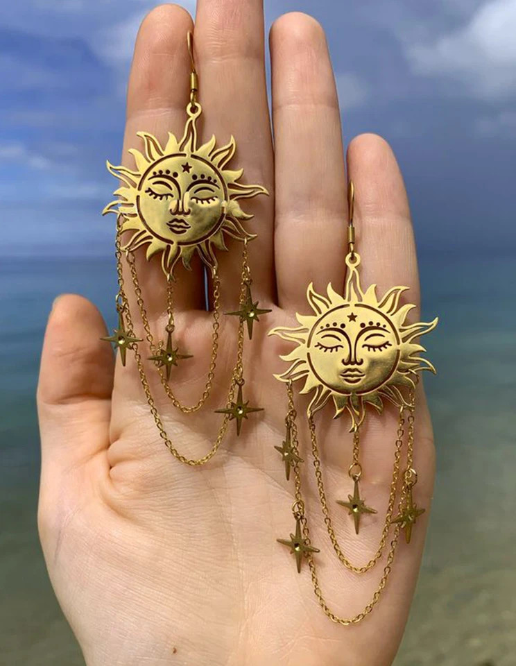 Vintage Boho Sun Earrings Dangle Drop Pendant Gold Tone Copper Style 2 Pcs