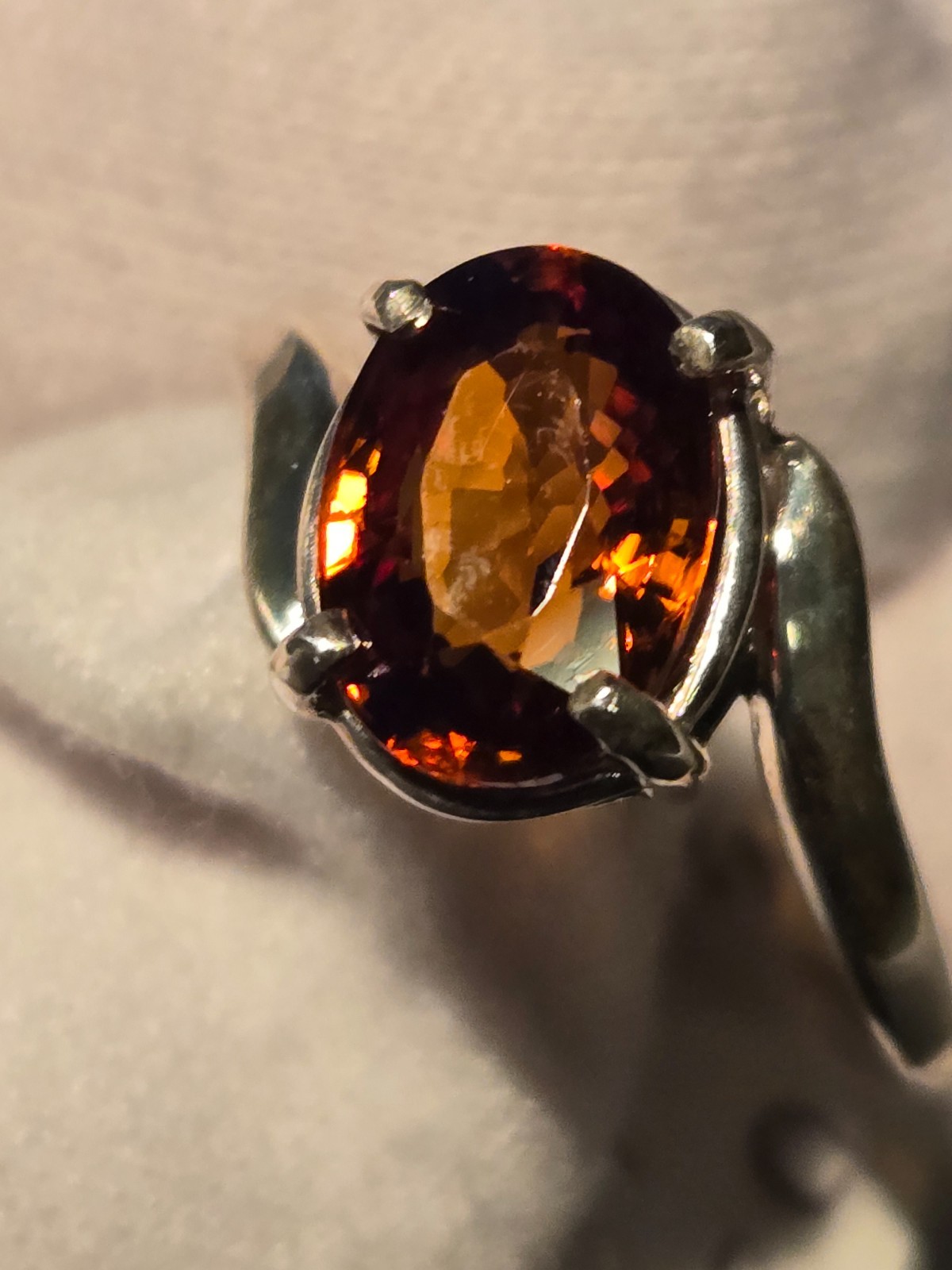 FINE IMPERIAL ZIRCON STERLING SILVER RING! 2.86CT, RICH COLOR, DEPTH, LUSTER!!