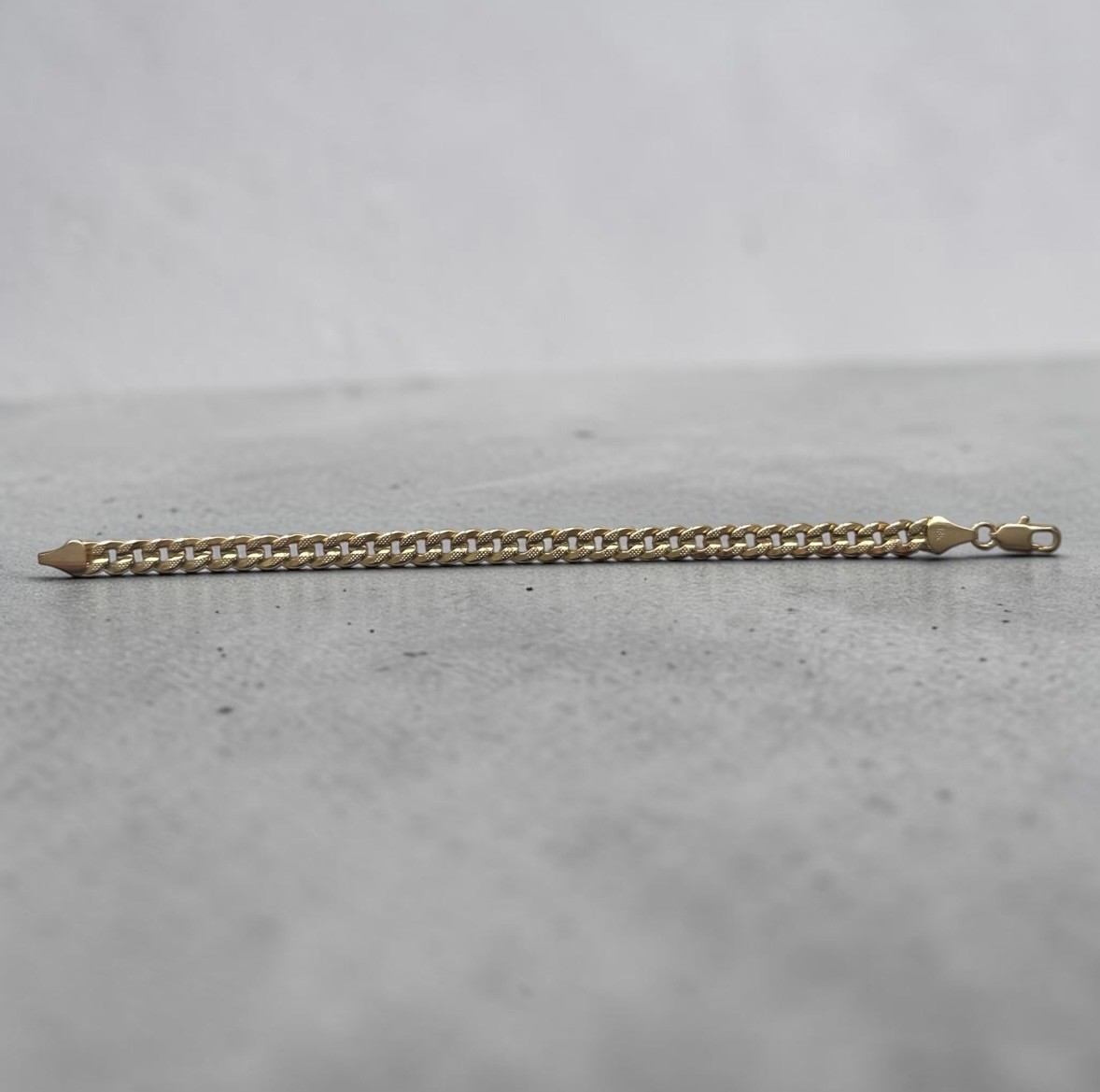 18K Solid Gold Cuban Link Bracelet, 8 inch Gold Link Bracelet