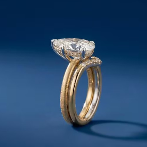 3.20Ct Pear-Cut Lab Grown Diamond EF Solitaire Bridal Ring Set 14K Yellow Gold