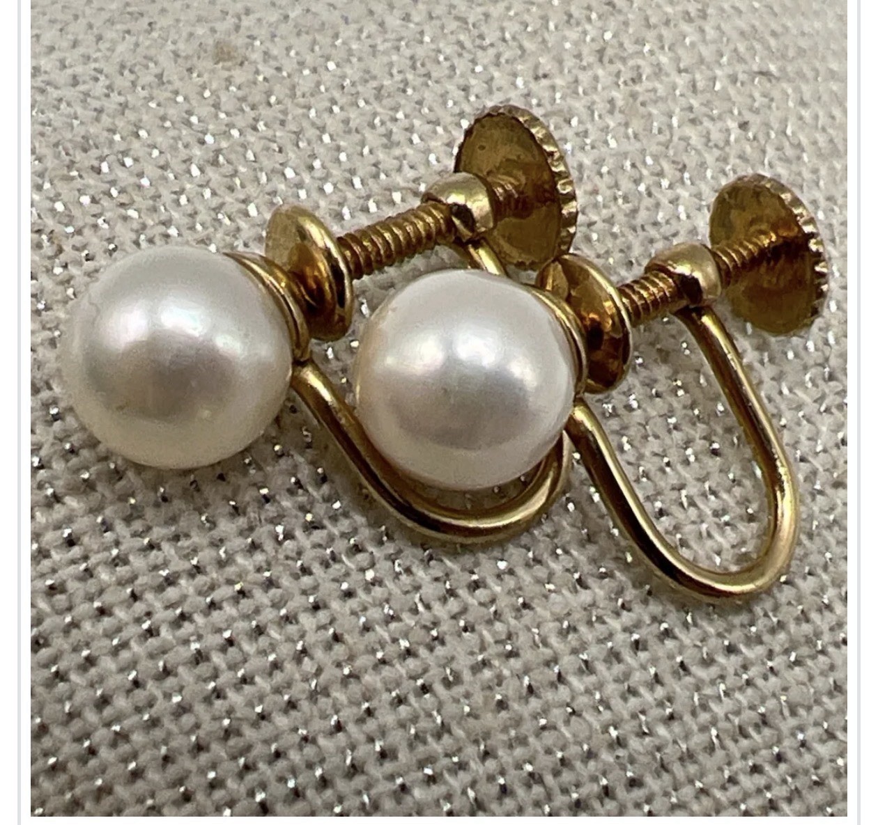Vintage B.A. Ballou 14 Karat Gold culturedPearl Screwback Earrings