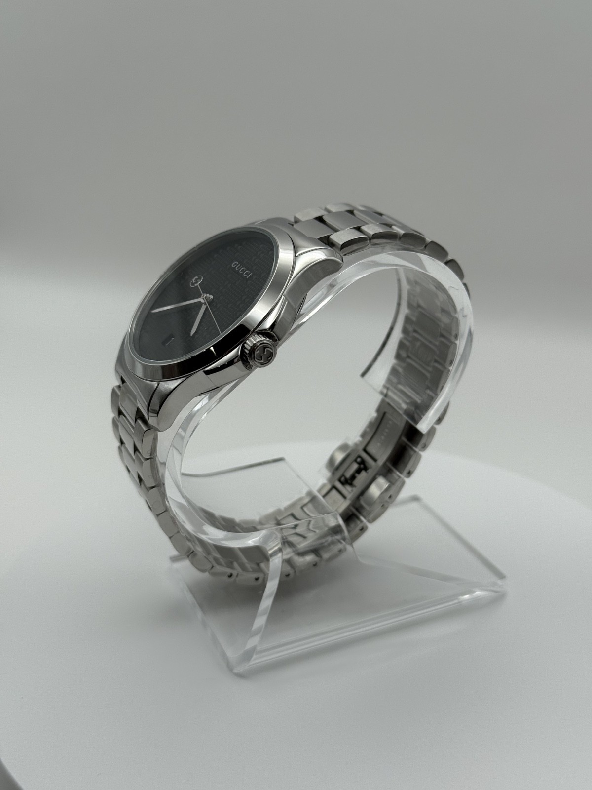 Versace VERD00318 Palazzo Empire white gold Stainless Steel Swiss Watch 43mm.