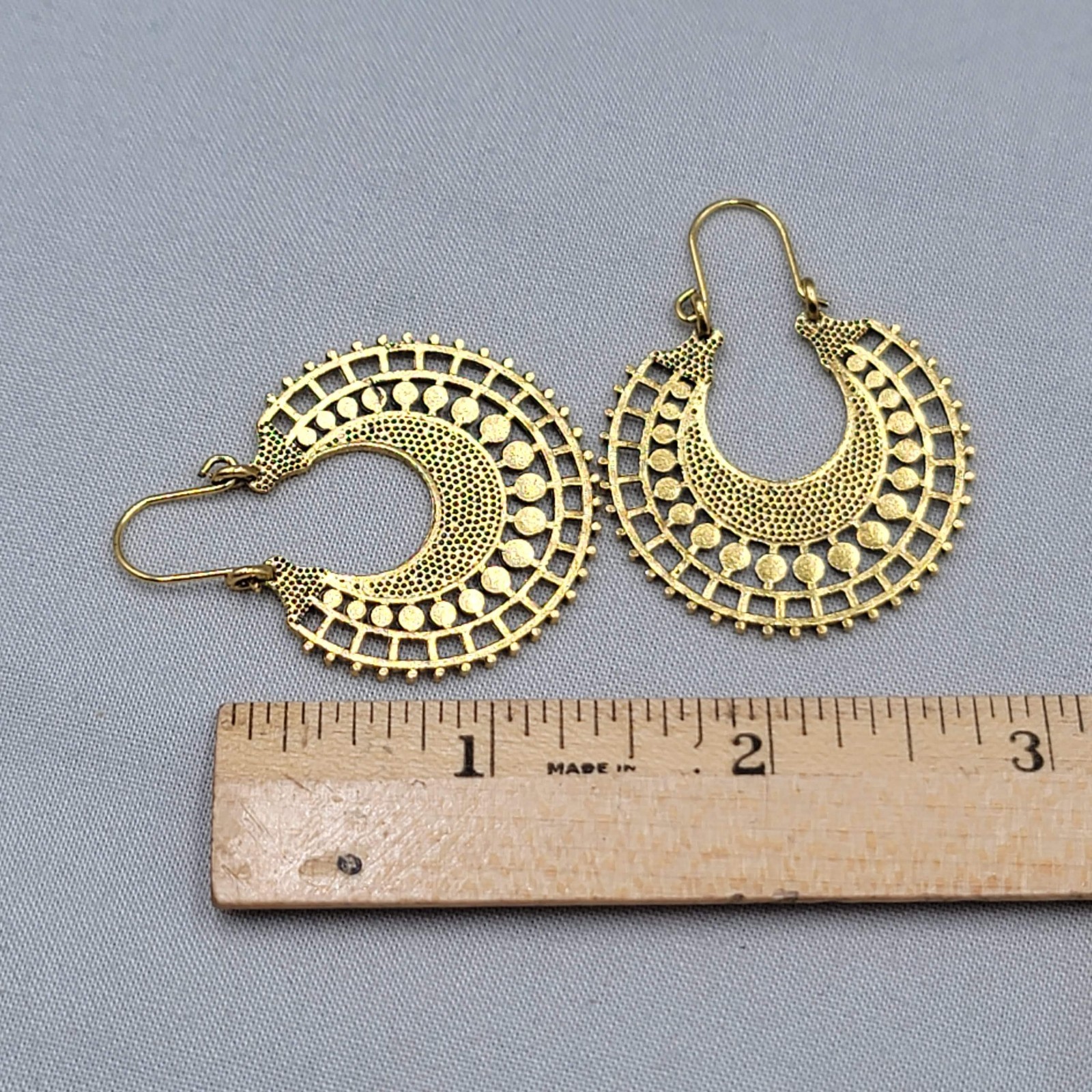 Bohemian Round Hoop Pierced Earrings Embossed Antiqued Gold tone Drop 1.5″
