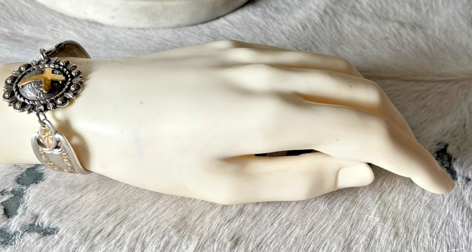 Antique Silverware Womens Bracelet 7 x 1 1/4 in Cross Concho Lobster Silver Gold