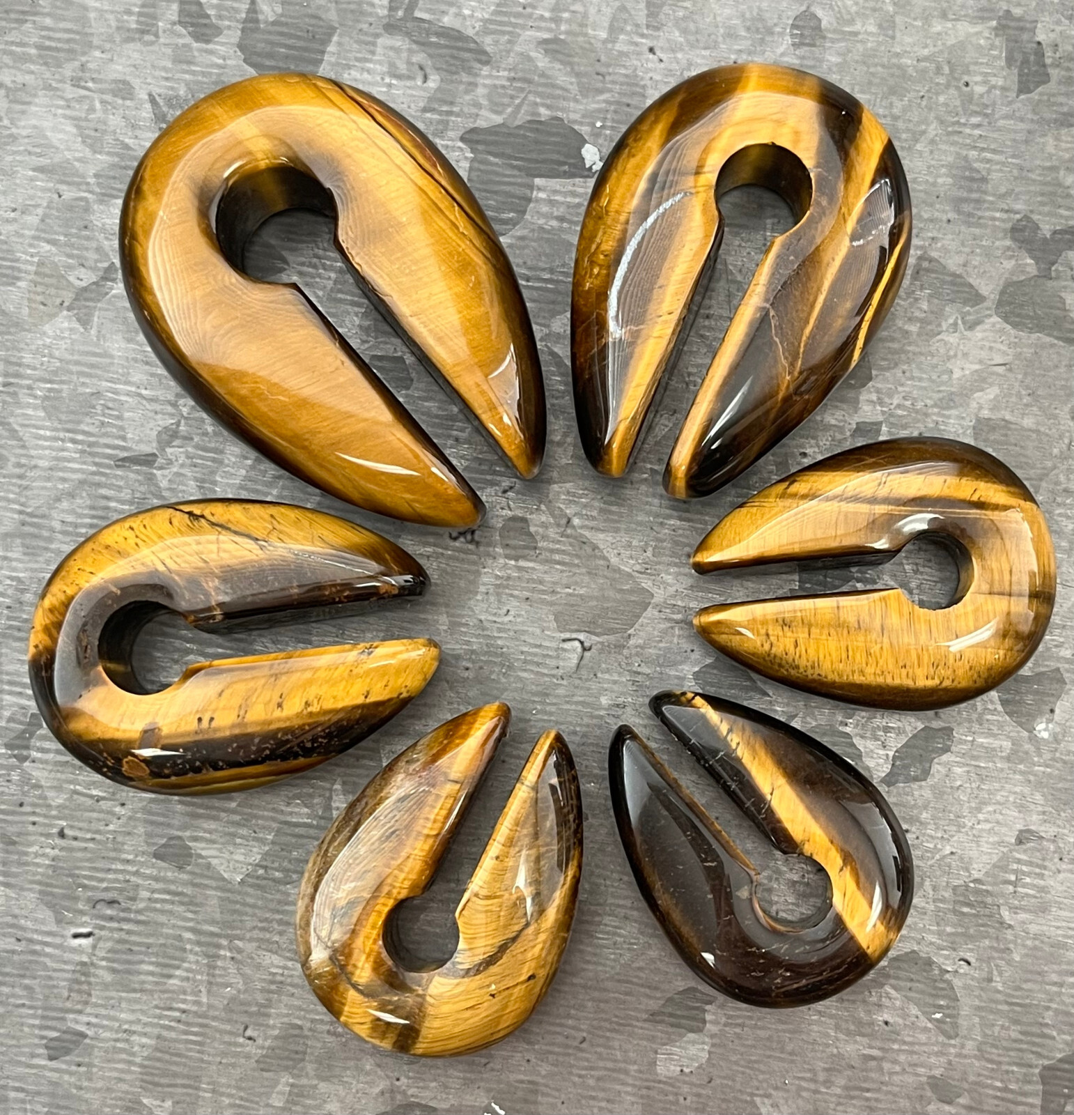 PAIR Tiger Eye Natural Stone Keyhole Hangers Plugs Gauges Tunnels Ear Weights