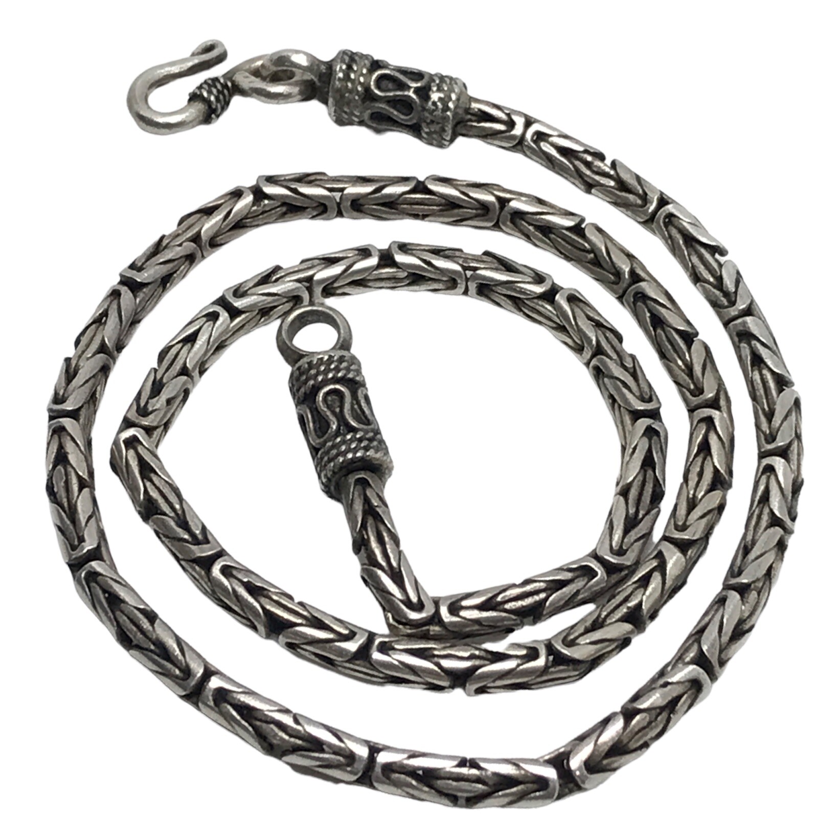 Vintage sterling silver byzantine necklace 28.5 Grams 15.5”