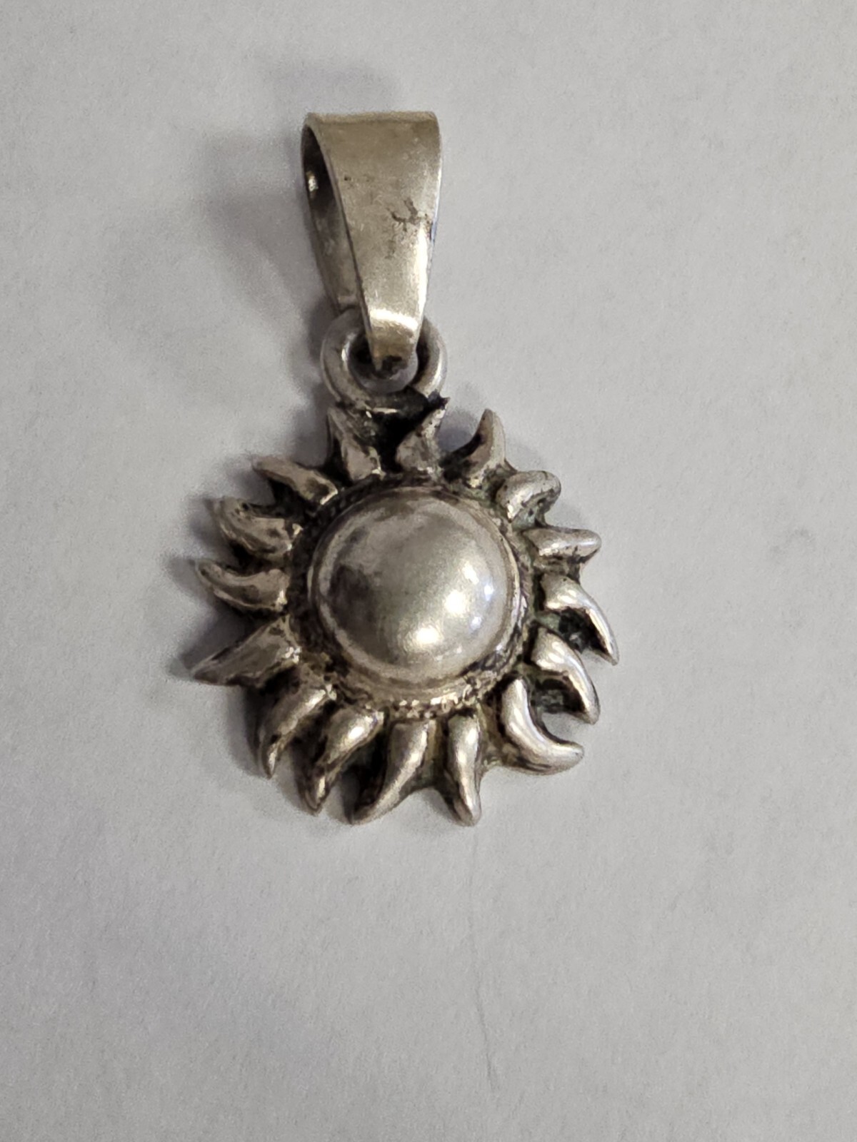 925 Sterling Silver Retro Charm Pendant Southwest Tribal Native 1″ Long 7.7 Gram