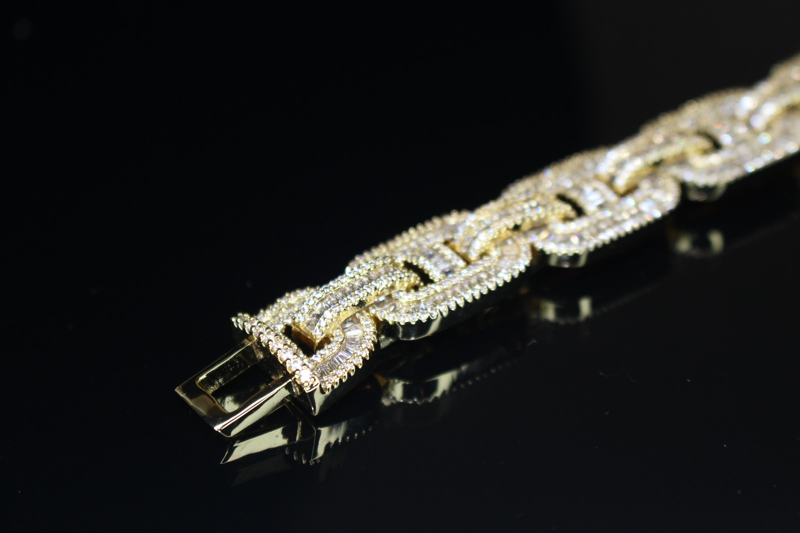 MASSIVE 14mm MARINER Bracelet 18.6ct BAGUETTES Lab Sim VVS1 Diamond 58g GOLD