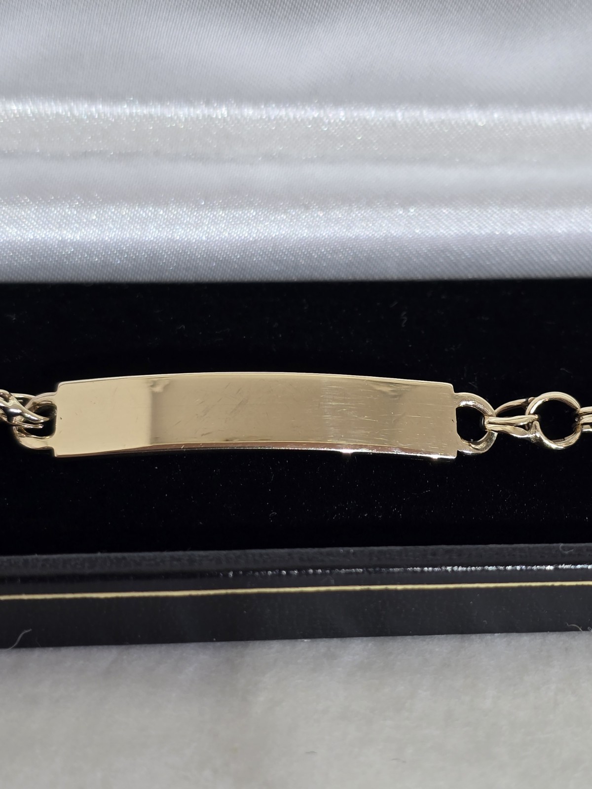9ct Solid Yellow Gold ID ( Identification ) Bracelet. London 1973. By A G C .