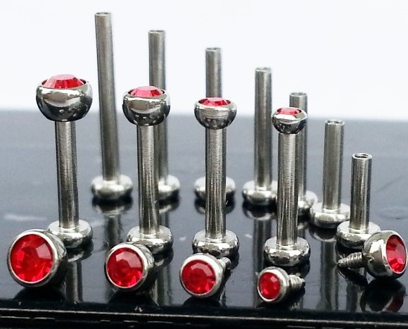 18g 1.5, 2, 2.5 or 3mm RED ~ Tragus Cartilage TRIPLE FORWARD HELIX Ear Nose Stud